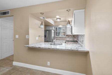 105 Royal Park Drive 1h, Oakland Park, Florida 33309, Estados Unidos