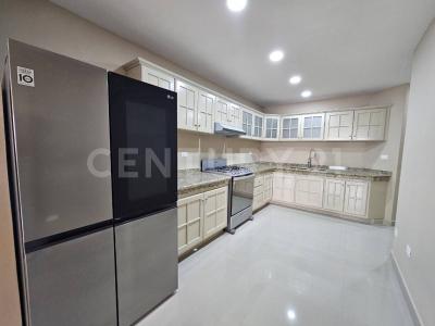 Paseo de la Choca 104, Torre Zafiro ,, Villahermosa Centro, تاباسكو 86035, المكسيك
