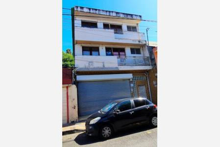 immeuble bon rapport locatif BASSE-TERRE- rue du Pere Labat, Basse-Terre, Guadeloupe