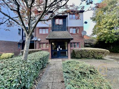 10, Marina Approach, HAYES, Reino Unido