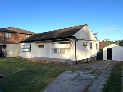 78 Webster Road, Lurnea, NSW 2170, Australia