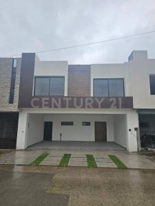 Avenida del Sol 32,, Villahermosa Centro, Tabasco 86039, Mexico