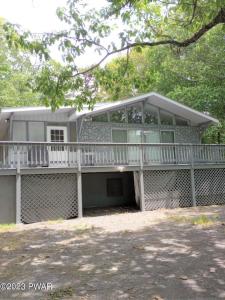 403 Canoebrook Drive, Hawley, Pennsylvania 18428