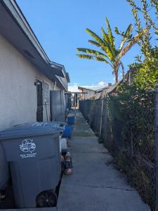 1333 Academy Avenue, Sanger, Californie 93657, États-Unis