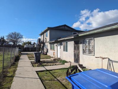 1333 Academy Avenue, Sanger, Californie 93657, États-Unis