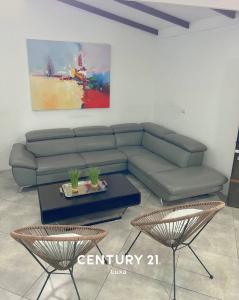 , Río Oro Uruca Santa Ana, San José 00001, Costa Rica