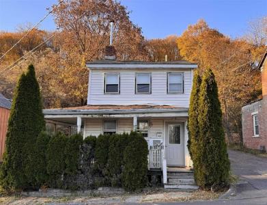 79 German Street, Kingston City, NY 12401, USA