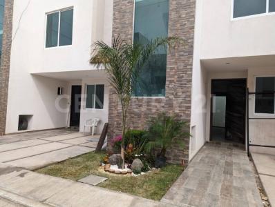 CASAS EN VENTA EN CONJUNTO CERRADO, SALIDA A FORJADORES Y PERIFERICO 1,, Cuautlancingo, Puebla 72700, Messico