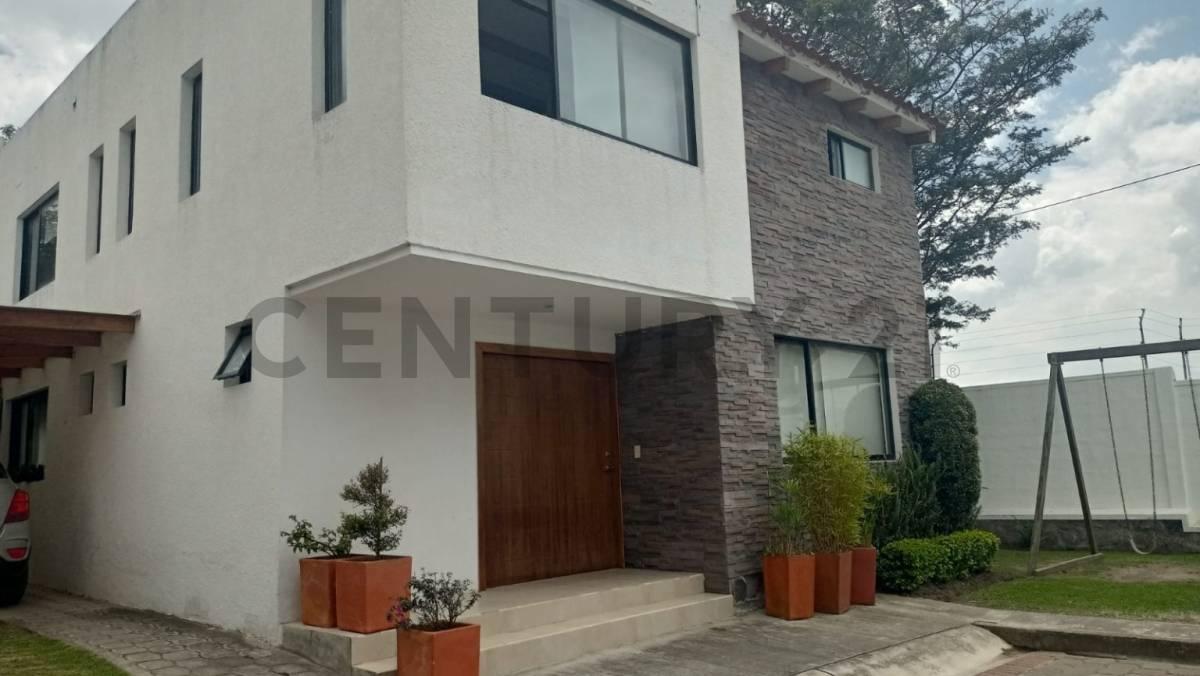 sector Hilacryl , tumbaco s/n, Quito, Pichincha 00001, Эквадор
