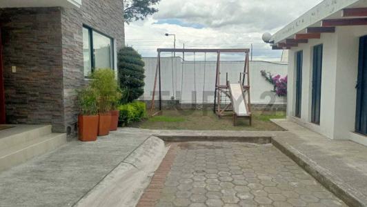 sector Hilacryl , tumbaco s/n, Quito, Pichincha 00001, Эквадор