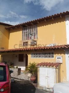 principal tonwhouse en las Palmas, Anaco, Anzoategui 6003, Venezuela