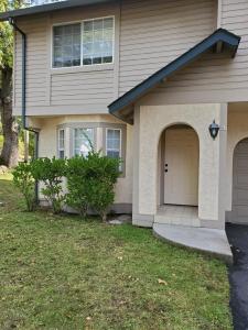 311 Old McCloud Rd #A, Mt Shasta, 加利福尼亚州 96067, 美国