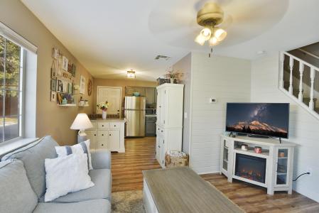 311 Old McCloud Rd #A, Mt Shasta, 加利福尼亚州 96067, 美国