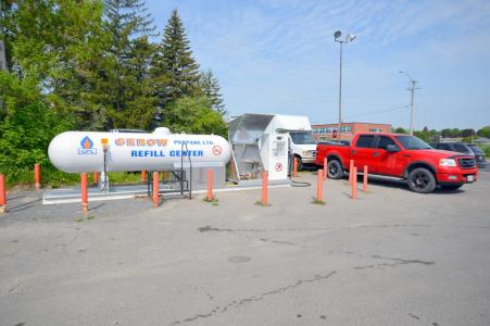 303 Dundas St. W, Quinte West, 安大略省 K8V 6M4, 加拿大