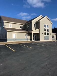 4 Tipperary Street, Paradise, Newfoundland And Labrador A1L 1W1, Canada