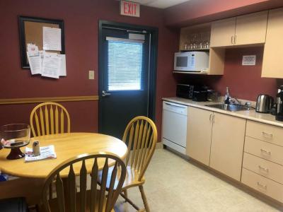 4 Tipperary Street, Paradise, Newfoundland And Labrador A1L 1W1, Canada