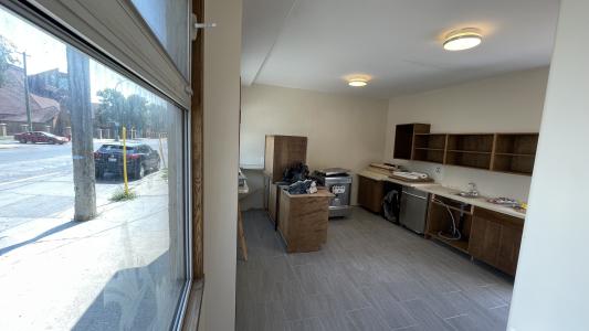 358 Selkirk Ave, Winnipeg, Manitoba R1A 0G6, Canada