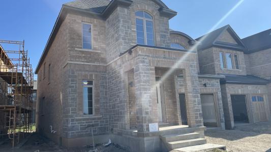 41 Lipscott Dr , Caledon, Онтарио L7C 4J9, Канада