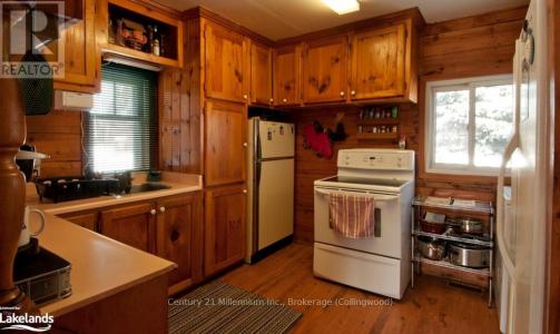 4352 124 COUNTY ROAD, Clearview, Ontario L9Y 3Z1, Canada