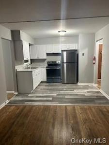 96 Hamilton Street B4, Poughkeepsie, Нью-Йорк 12601, Соединенные Штаты