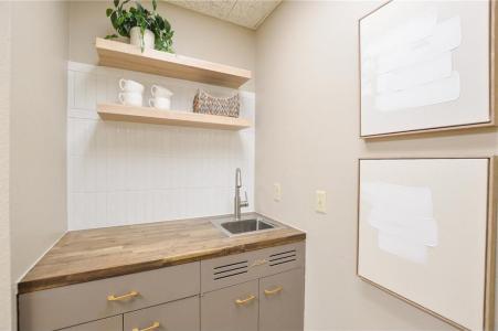 101 Plymouth Street, Holdingford, مينيسوتا 56340, الولايات المتحدة