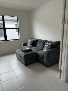 11998 SW Old Stream Lane, Port Saint Lucie, Florida 34987, USA