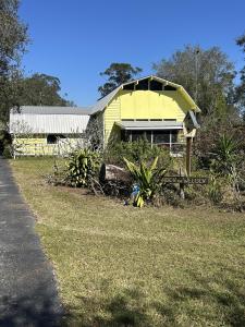 123 Pine Lane, Clewiston, Florida 33440