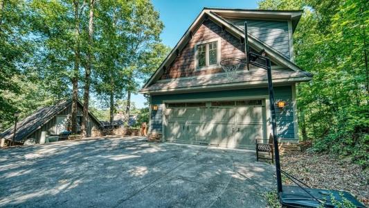 301 Hidden Cove Crossover, Hayesville, 노스 캐롤라이나 28904, 미국