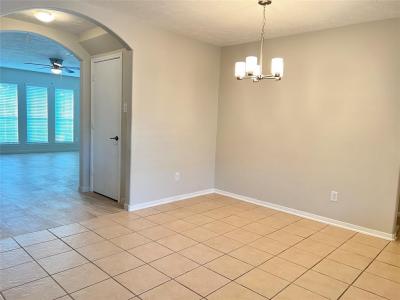 2207 Diamond Crest Drive, Missouri City, Texas 77489, USA