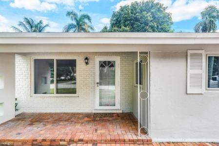 4528 SW 28 Ter Terrace, Dania Beach, Florida 33312