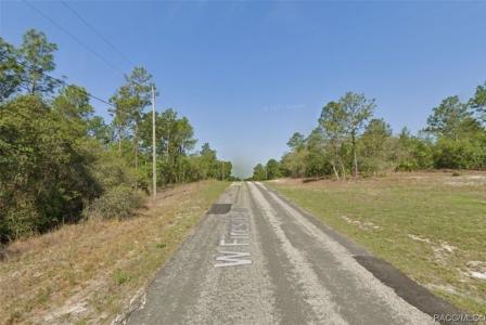 3921 W Fireside Lane, Citrus Springs, Florida 34433, Estados Unidos