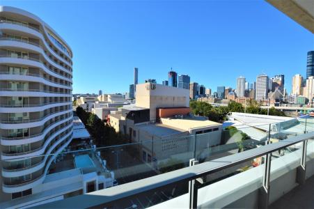 U 801/161 Grey Street, South Brisbane, QLD 4101, Australia