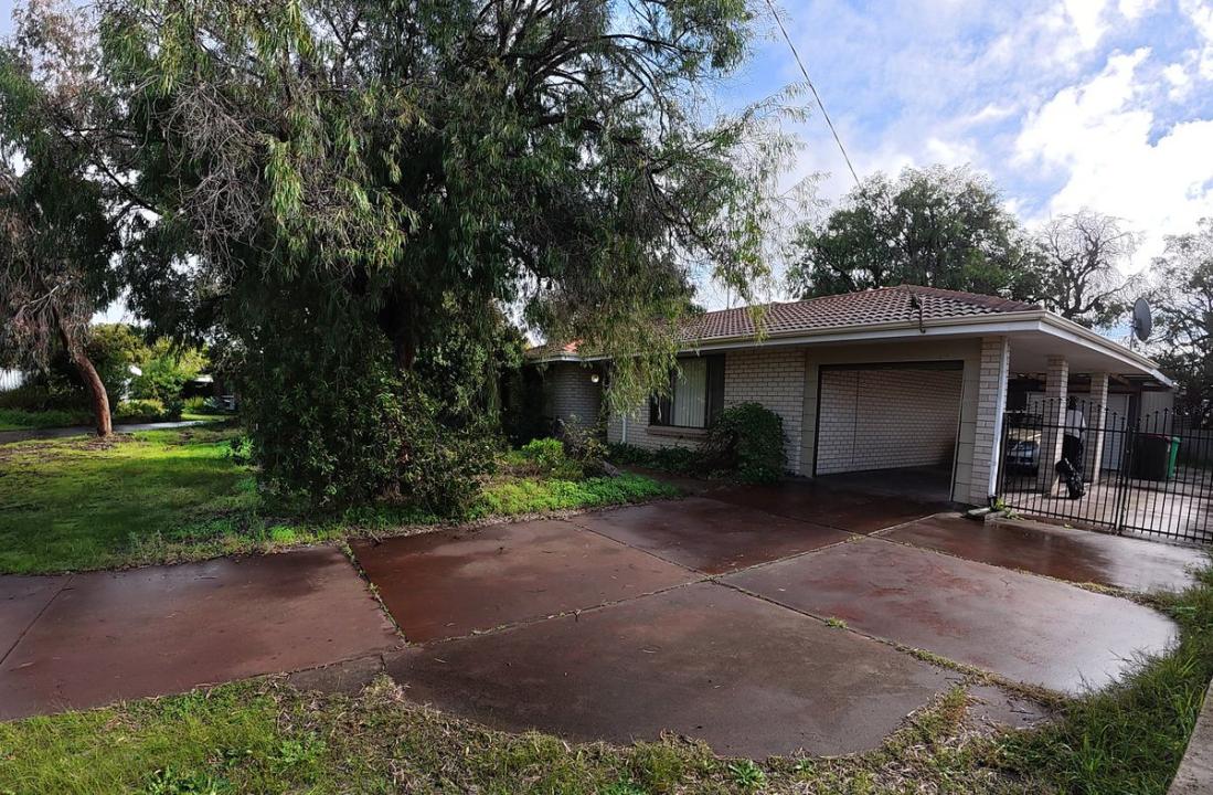 4 Beagle Place, Carey Park, WA 6230, Australia