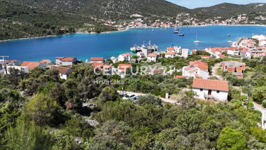 Marina, Vinišće, 遊艇船塢, Splitsko-dalmatinska Županija 21226, 克羅地亞