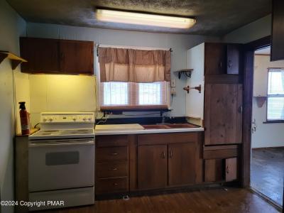 754 Route 196, Tobyhanna, Pennsylvania 18466, HOA KỲ