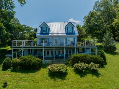 208 Goose Creek Drive, Cadiz, Kentucky 42211, USA