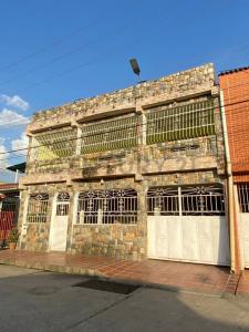 el cactus manzana 2 5, Tocuyito, Carabobo 2035, Venezuela
