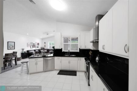 1987 S Landing Way, Weston, 佛羅里達州 33326, 美國