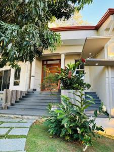 , Colón Mora, San José 00001, Costa Rica