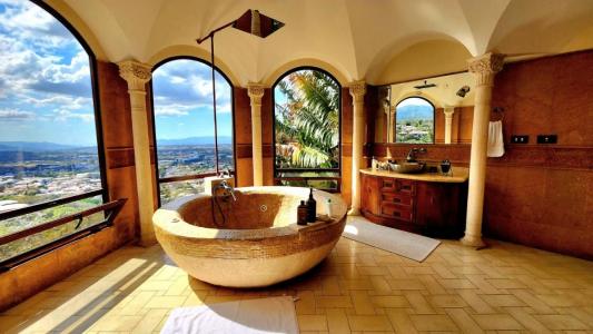 Villa Real , Santa Ana Santa Ana, San José 10901, Costa Rica