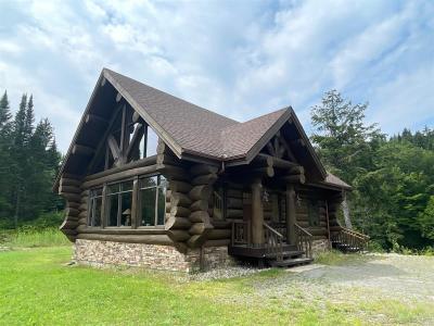 221  Ch. de l'Avalanche, Lac-Supérieur, 魁北克省 J0T 1P0, 加拿大
