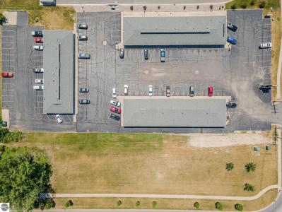 7342 N Alger Road, Alma, Michigan 48801, USA