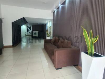 Condominio Vizcaya Gardens s/n, Guayaquil, Guayas 00001, エクアドル
