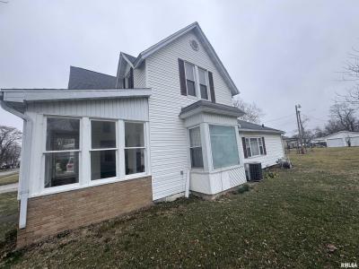 924 N CRAFFORD Street, Bushnell, Illinois 61422