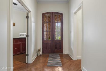 3808 Acadian Village Drive, Ocean Springs, Mississippi 39564, USA