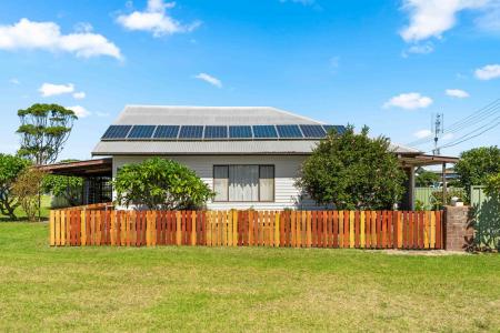 22 Haiser Rd, Greenwell Point, NSW 2540, Australia