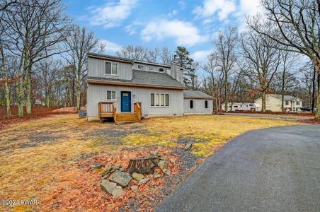 2124 Oak Tree Ln Lane, Bushkill, Pennsylvania 18324, Estados Unidos
