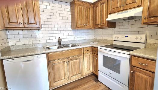 2378 Ashdale Street NW, North Canton, Ohio 44720, Estados Unidos