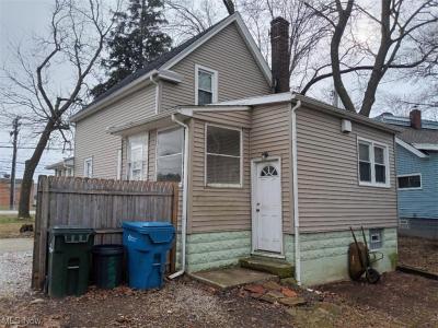 23702 Lorain Road, North Olmsted, Ohio 44070, USA