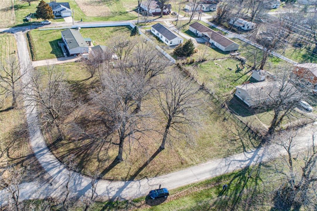 620 E Schuetz Street, Lebanon, Illinois 62254, Estados Unidos